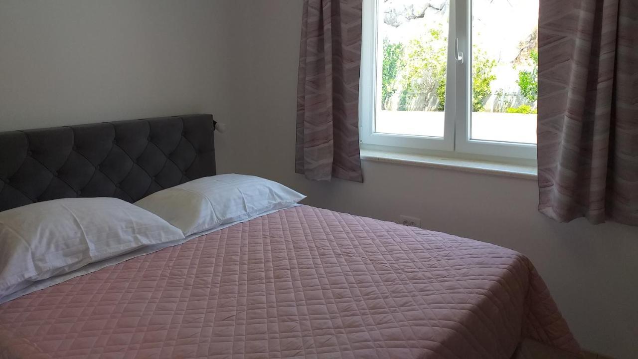 Apartman Karla Lastovo エクステリア 写真