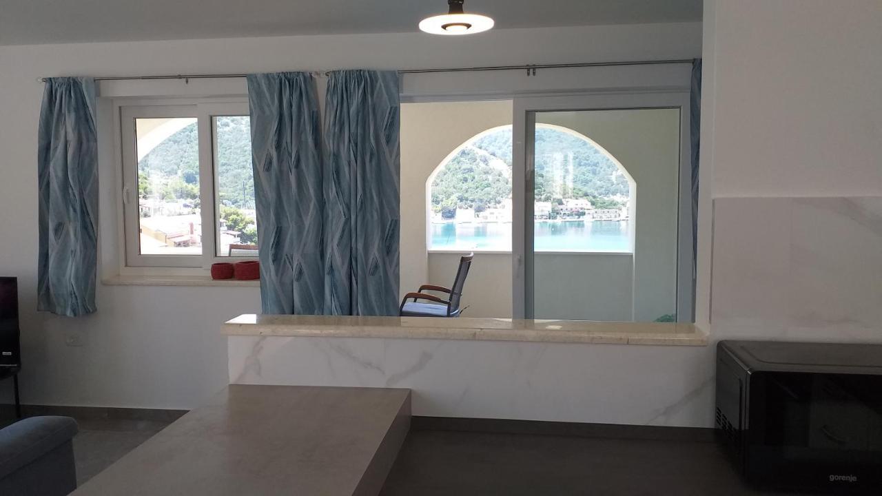 Apartman Karla Lastovo エクステリア 写真