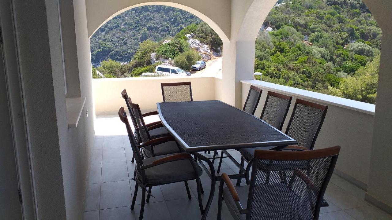 Apartman Karla Lastovo エクステリア 写真